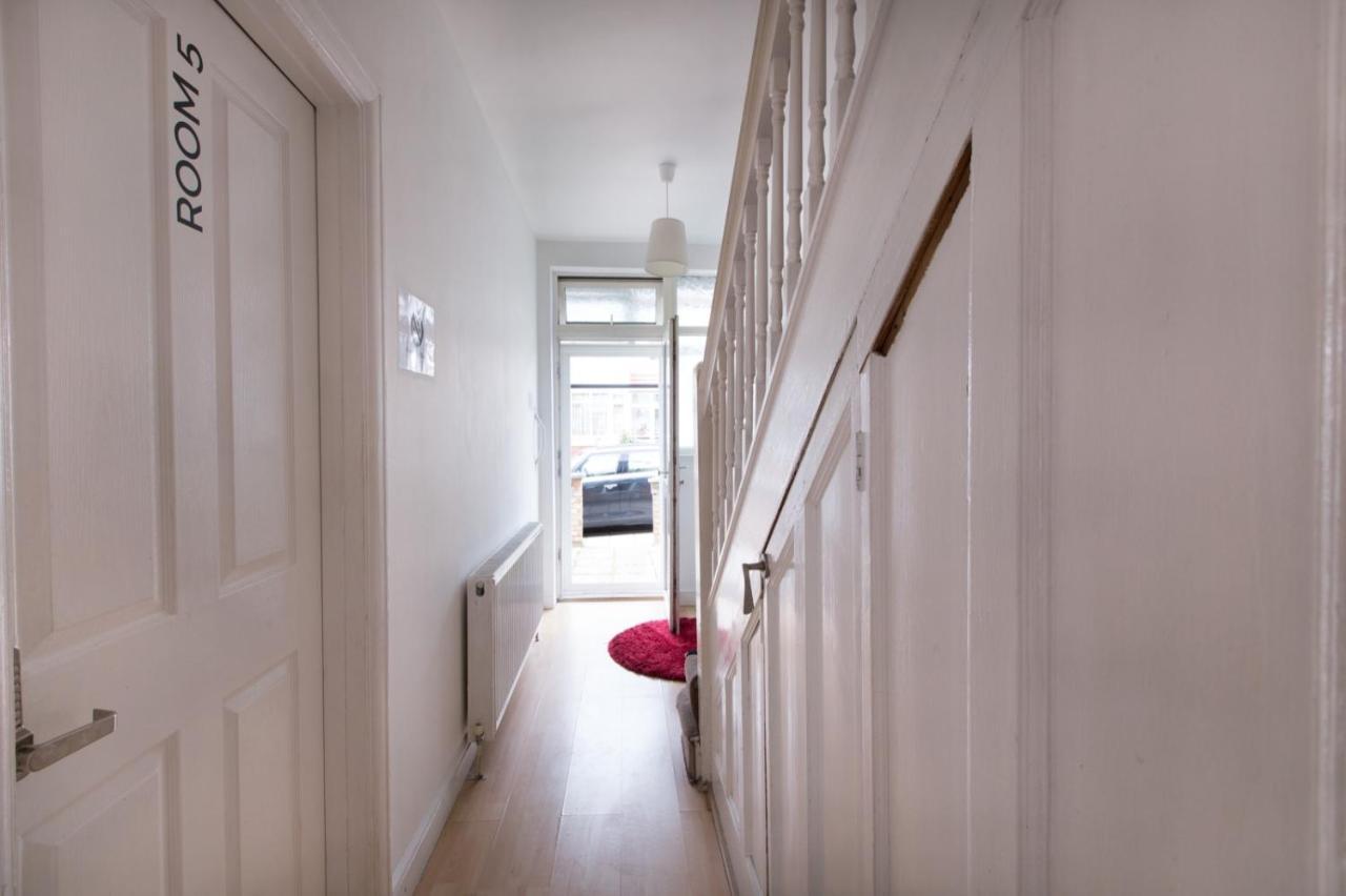 Tooting Bec Rooms By Dc London Rooms Buitenkant foto