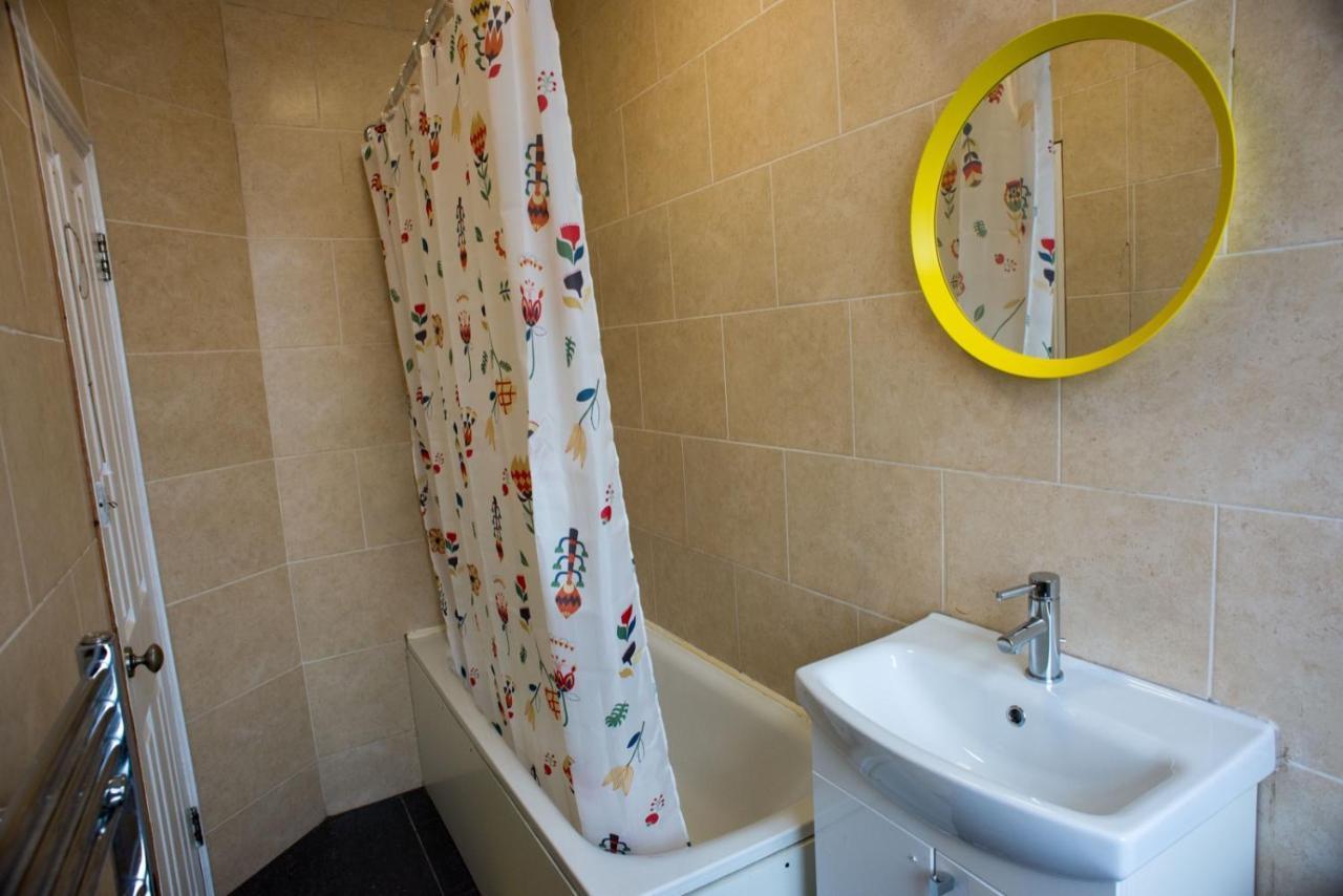 Tooting Bec Rooms By Dc London Rooms Buitenkant foto